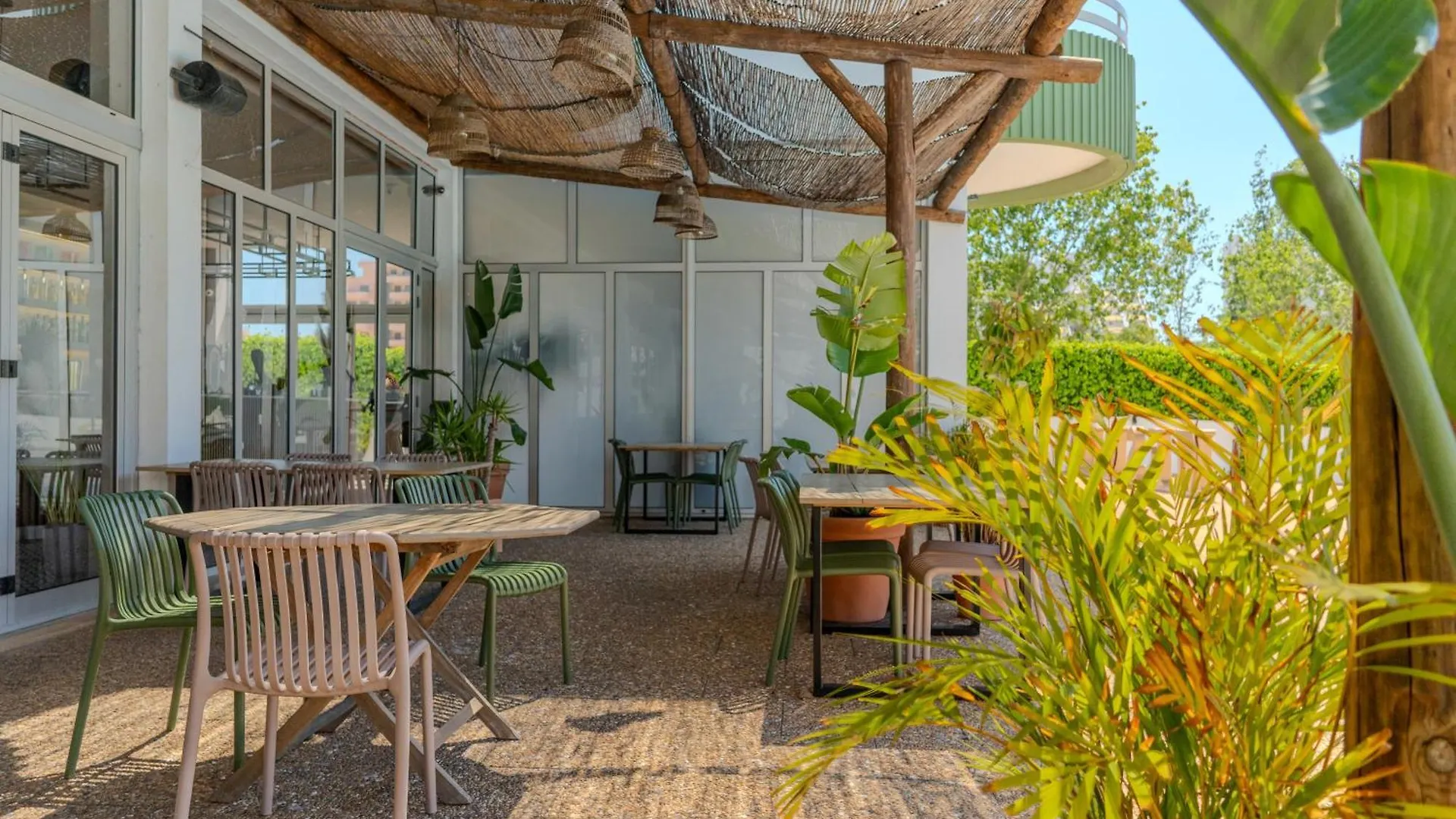 Sky19 Ocean View T1 Apartment Portimao Portugal